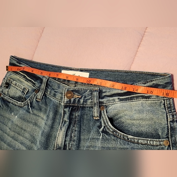 KanCan Lorelei Ultra High Rise Mom Jeans - Picture 9 of 11